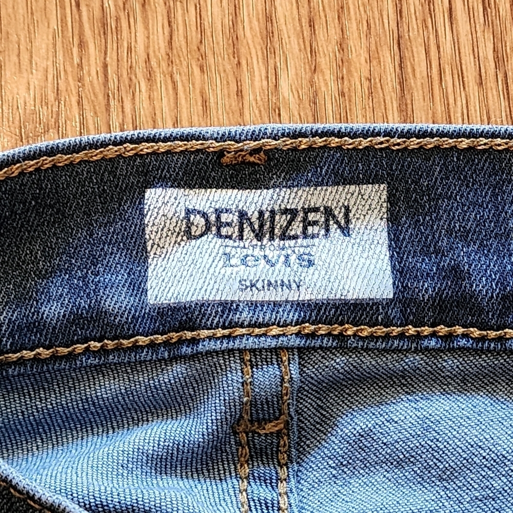 Levi's Denizen Skinny Fit Dark Wash Jeans Size 10 - Picture 8 of 15